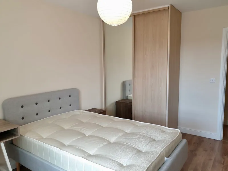 Tanner Court // 2 Bed Flat // Aug 2026 - Image 6